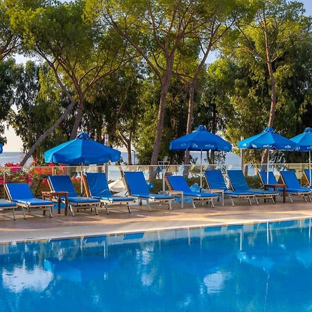 Park Beach Hotel Limassol Luaran gambar