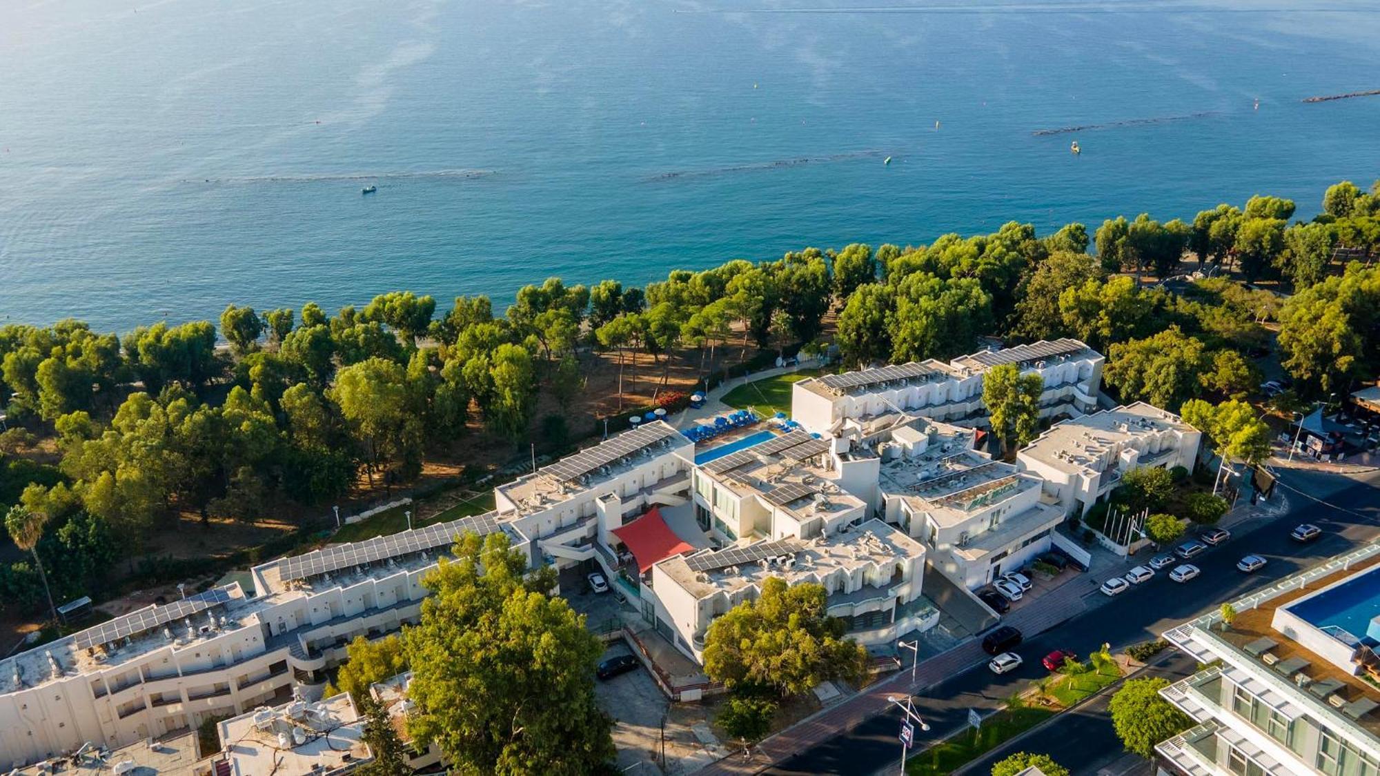 Park Beach Hotel Limassol Luaran gambar