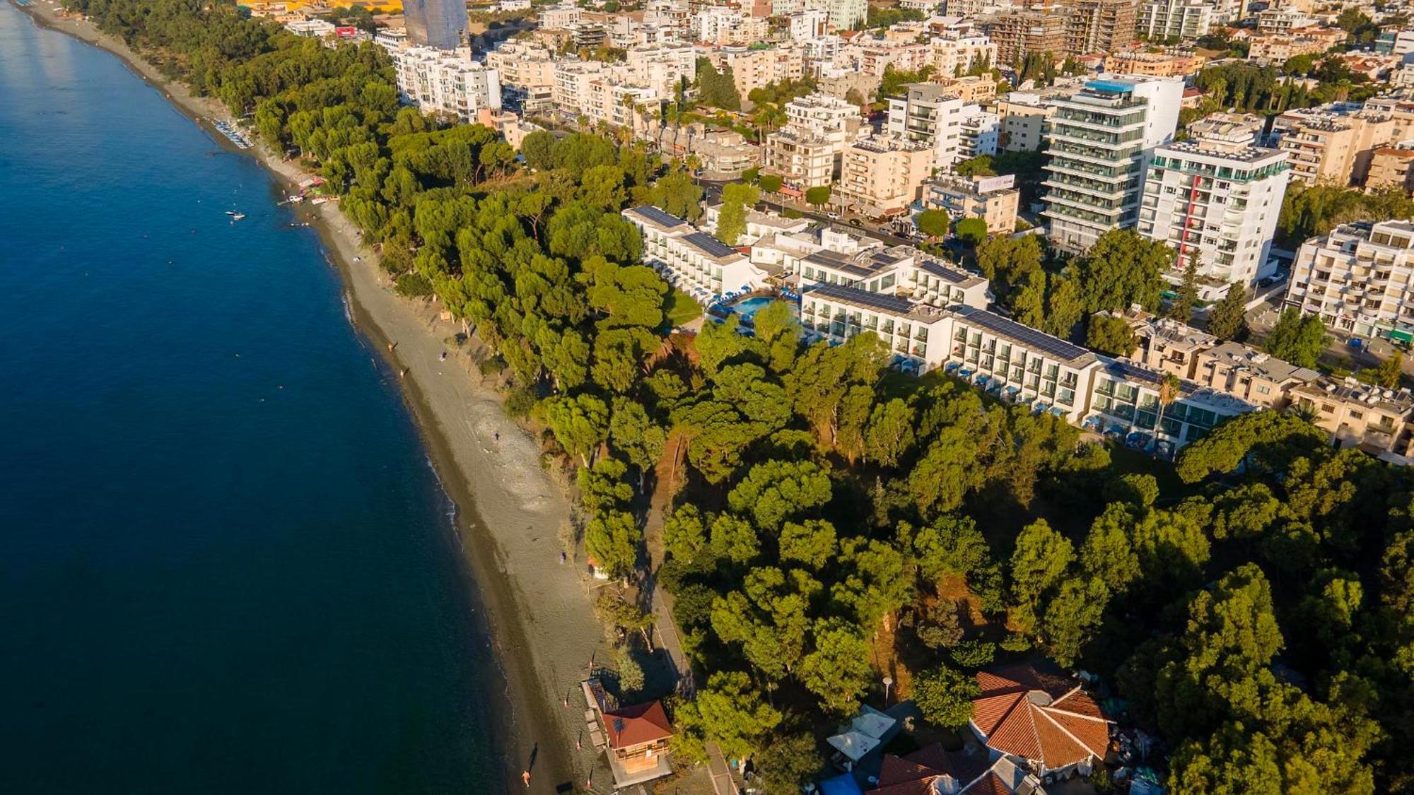 Park Beach Hotel Limassol Luaran gambar
