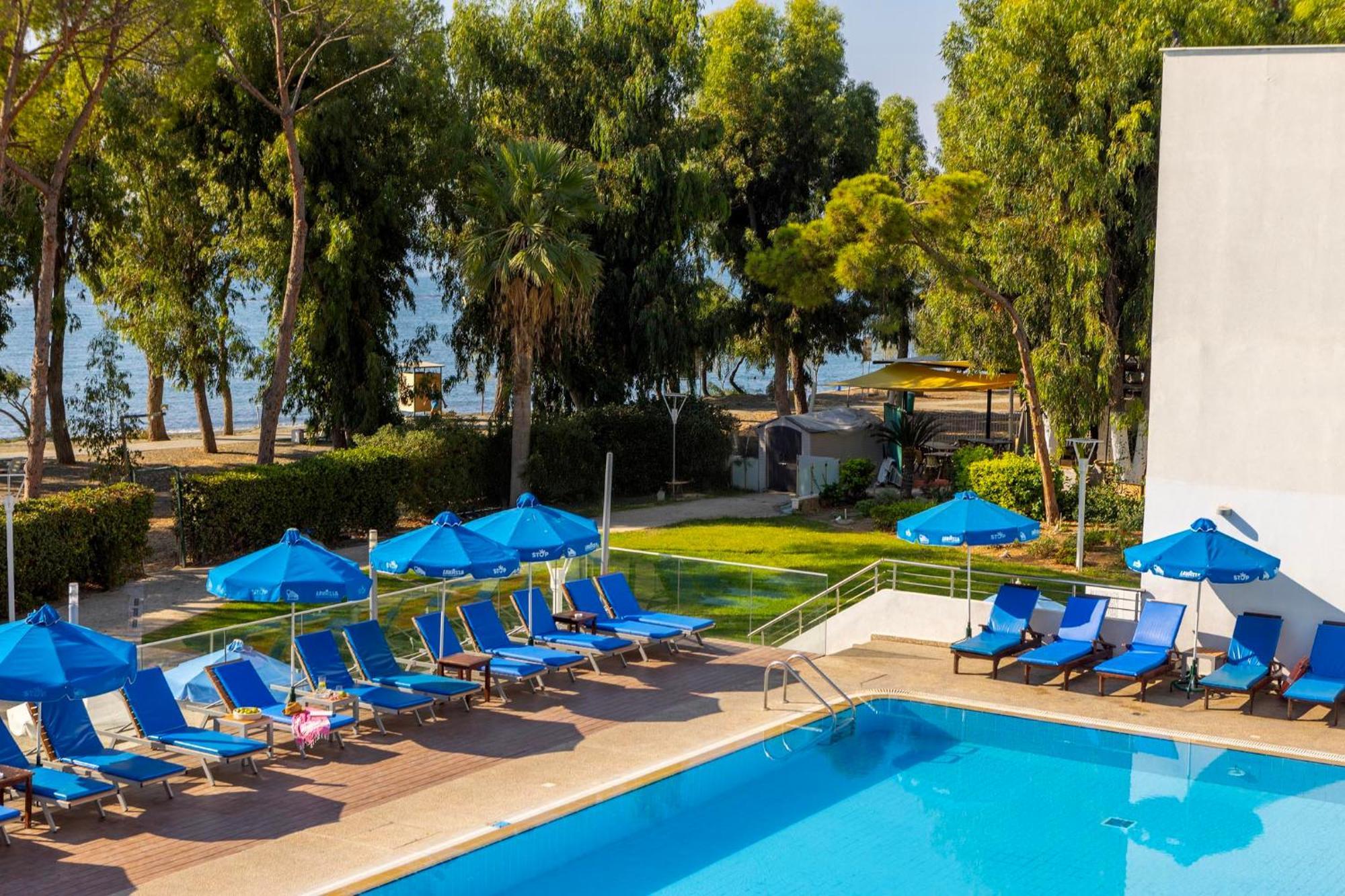 Park Beach Hotel Limassol Luaran gambar