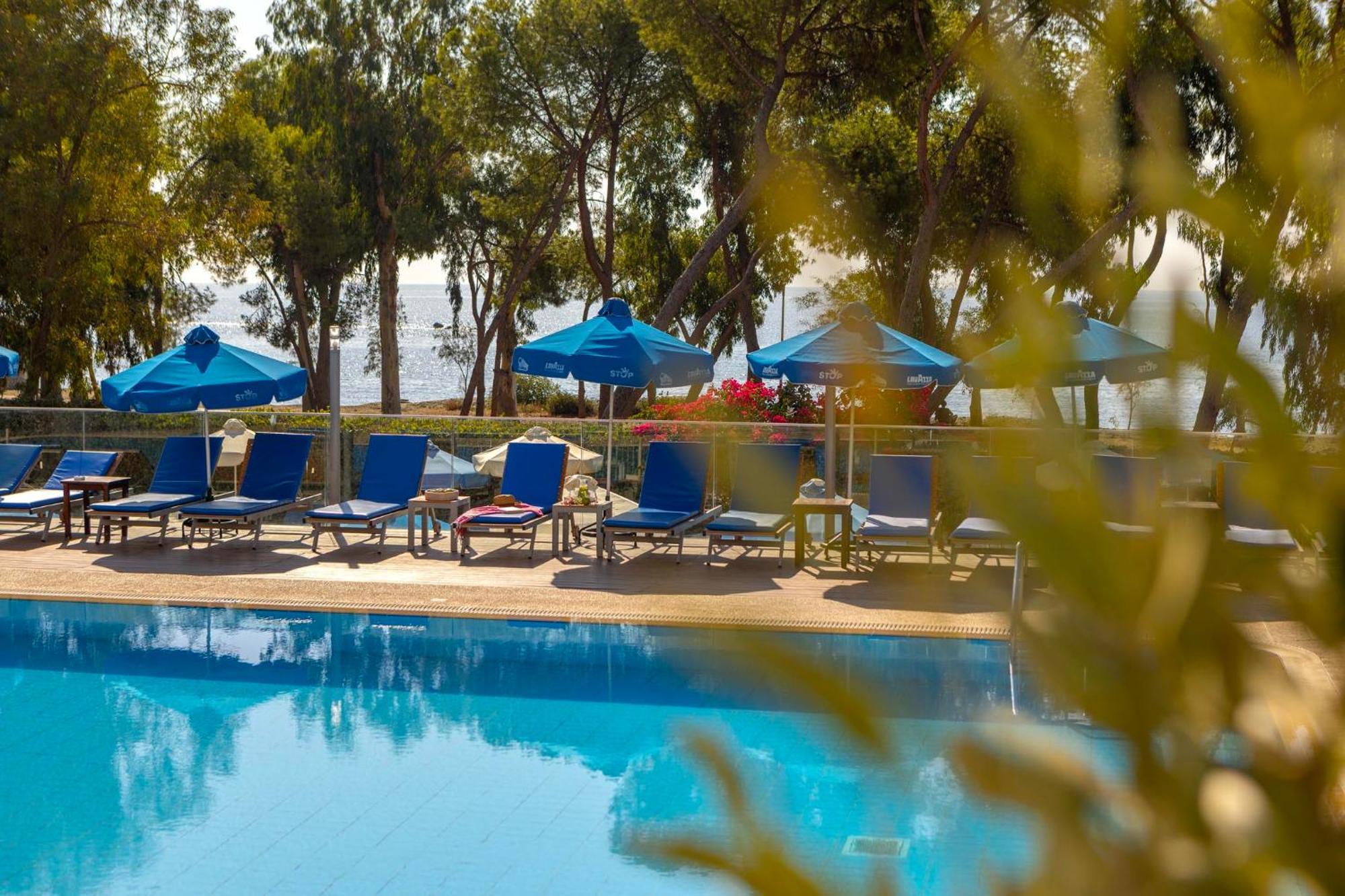 Park Beach Hotel Limassol Luaran gambar
