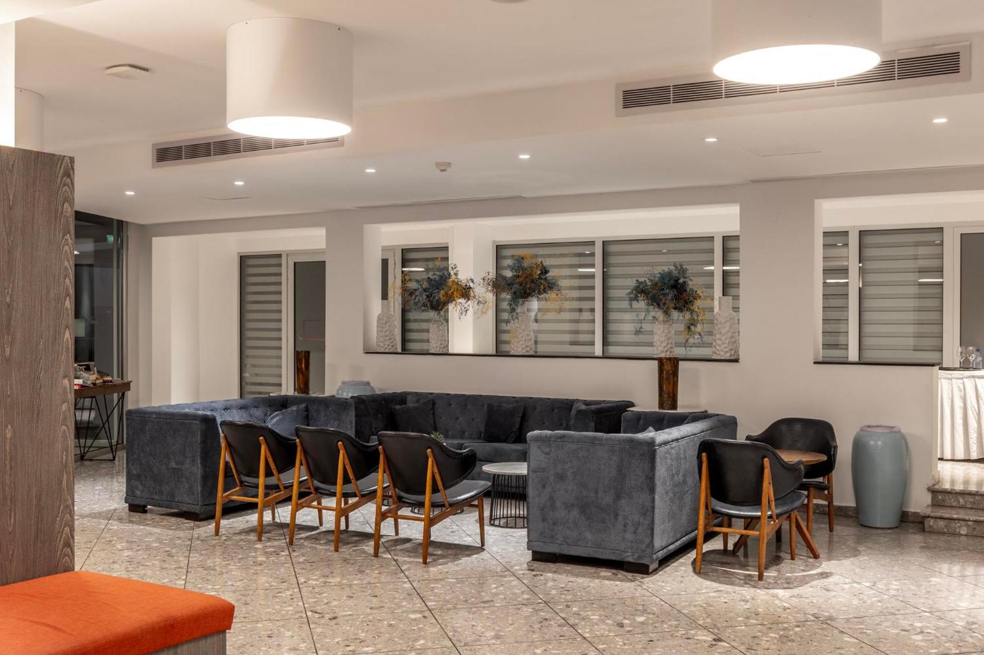 Park Beach Hotel Limassol Luaran gambar