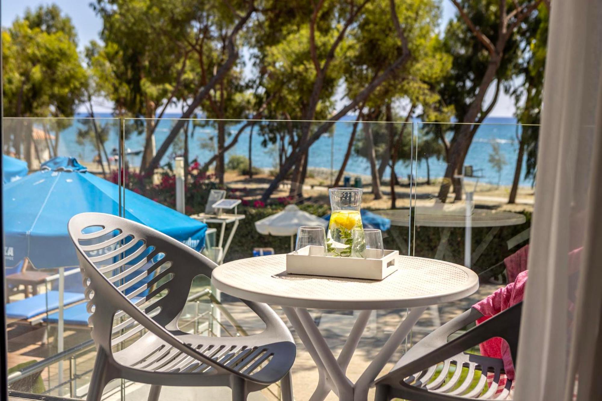 Park Beach Hotel Limassol Bilik gambar