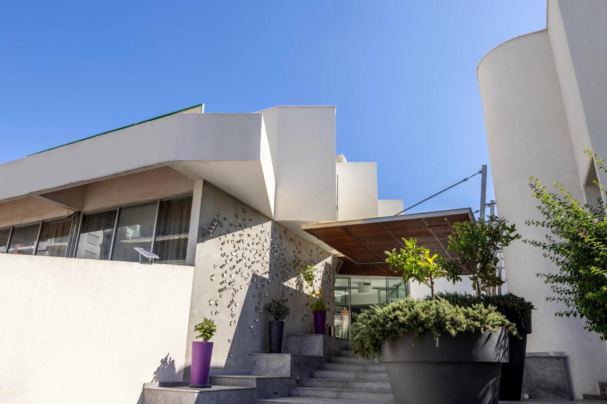 Park Beach Hotel Limassol Luaran gambar